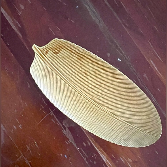 Beautiful ceramic feather dish made in Japan‎ - Picture 5 of 5